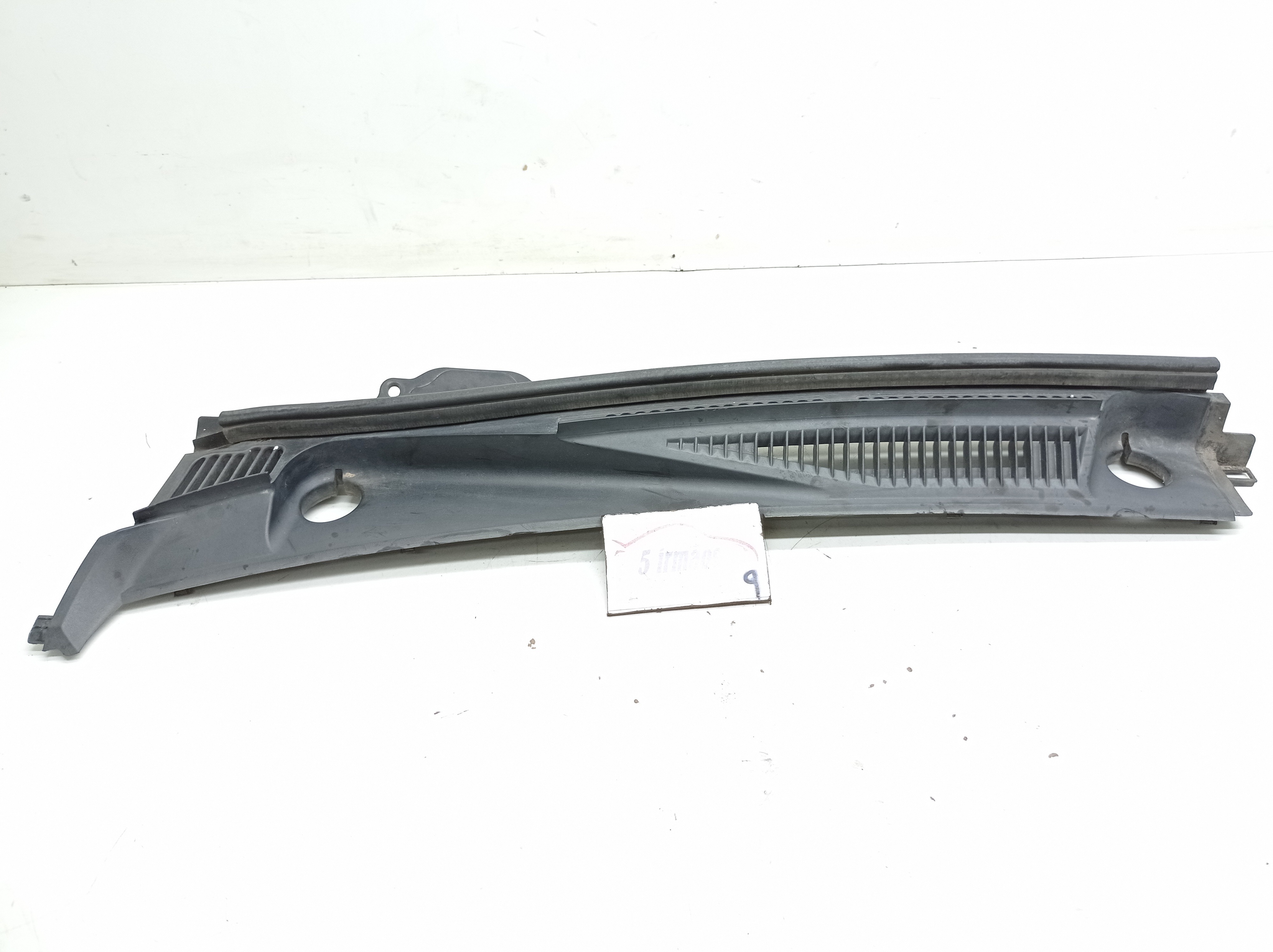 Acabamento Churrasqueira Esquerdo Suzuki Vitara 2.0 2015
