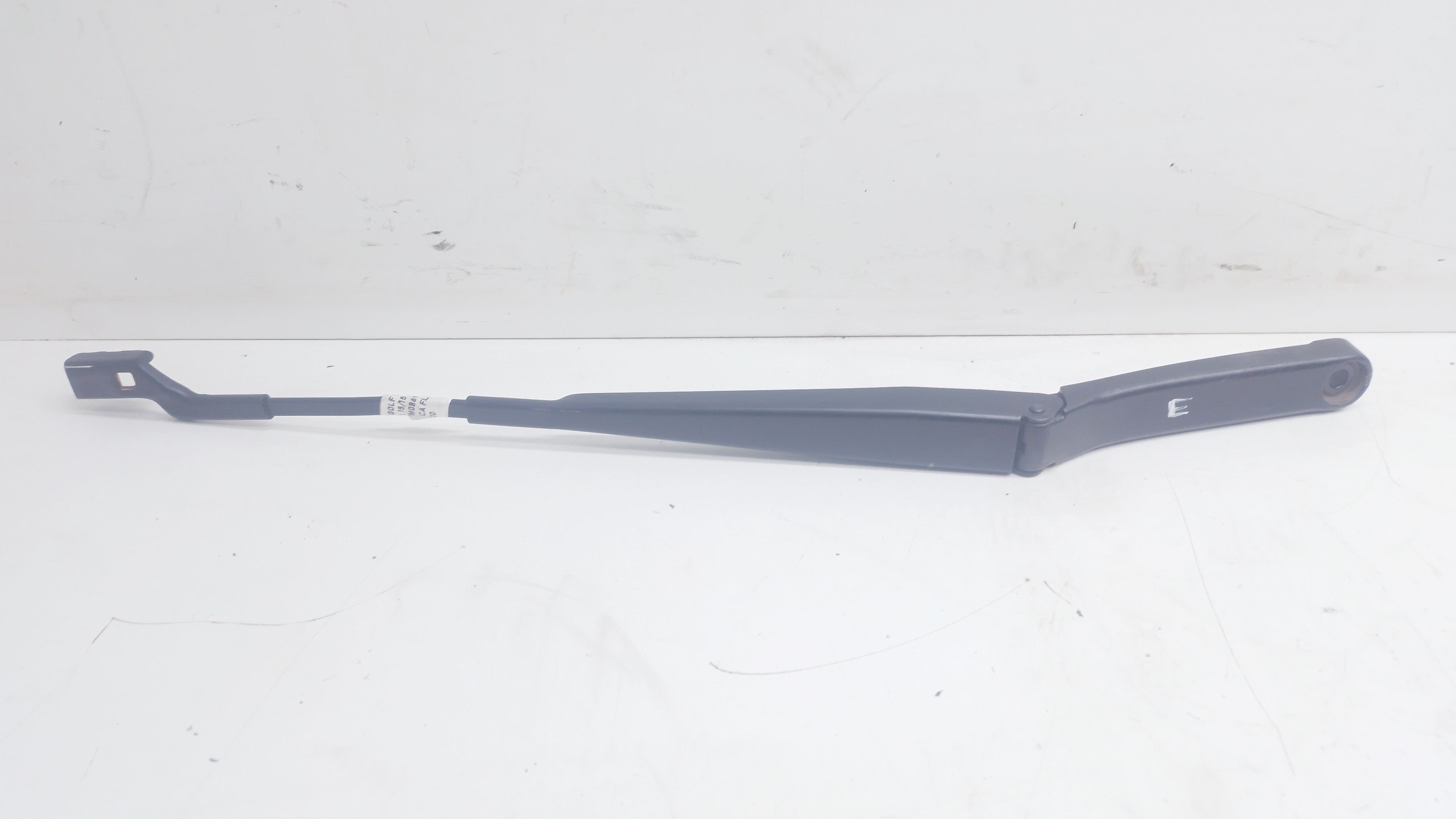 Braço Esquerdo Limpador Parabrisa Vw Golf 2015 Nº5gm955409