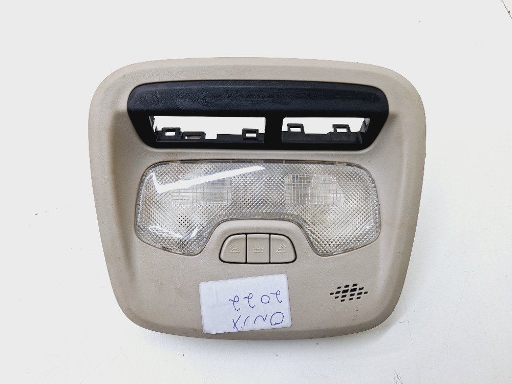Luz Teto Cortesia Chevrolet Onix 1.0 2022
