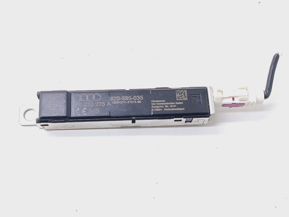 Antena Amplificador Audi Q3 Tfsi 1.4 2018 2019 8u0035225a