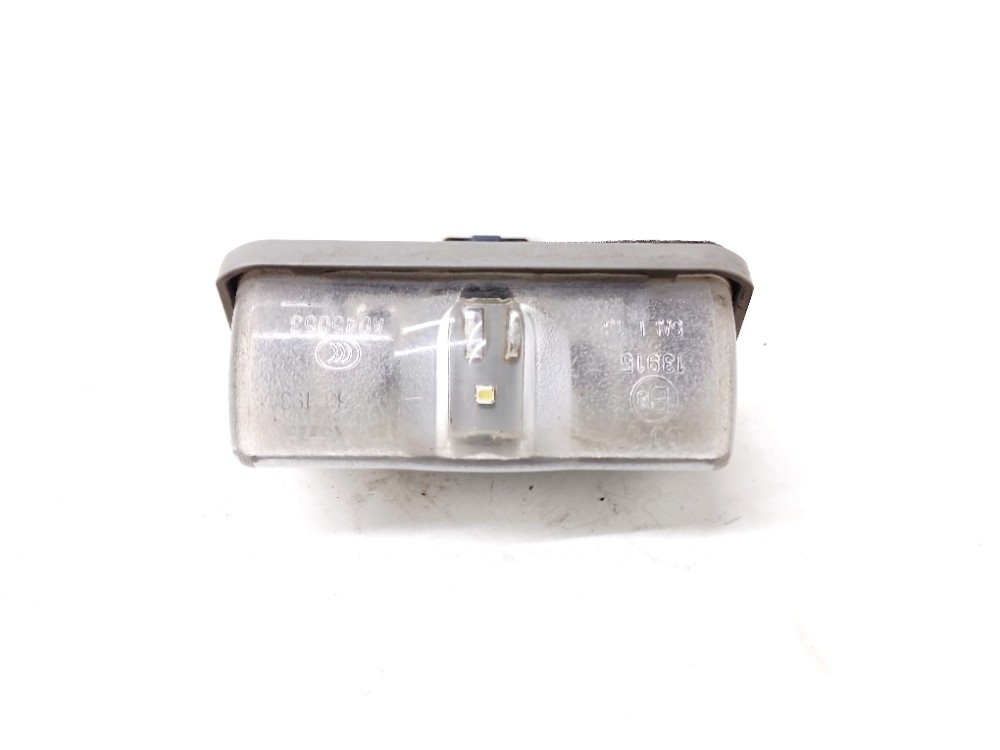 Luz placa traseira Toyota Prius 1.8 2017 2018