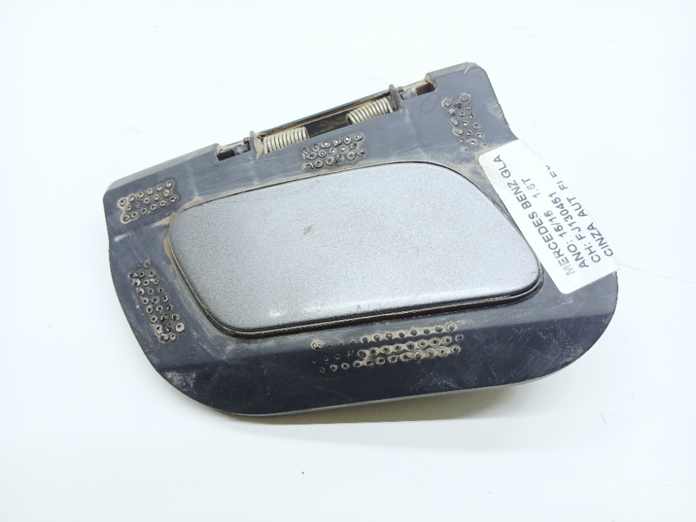 Tampa Esguicho Direito Mercedes Gla200 1.6 2015 A1568850656