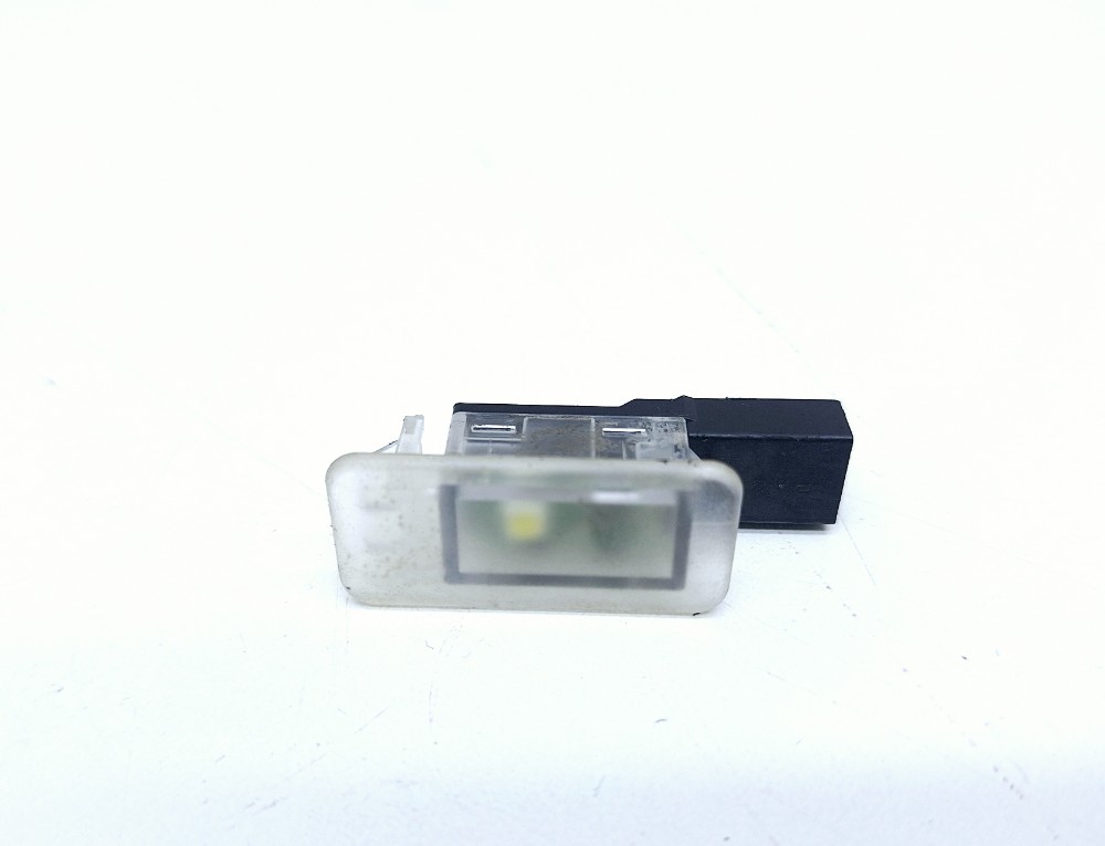 Luz Interna Vw Jetta Gli 2.0 2018 2019 5ta947409