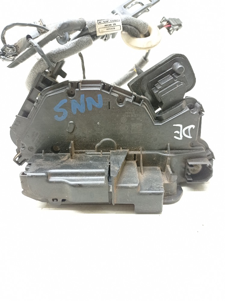 Fechadura Porta Dianteiro Esquerda Vw Jetta Tsi 1.4 2018