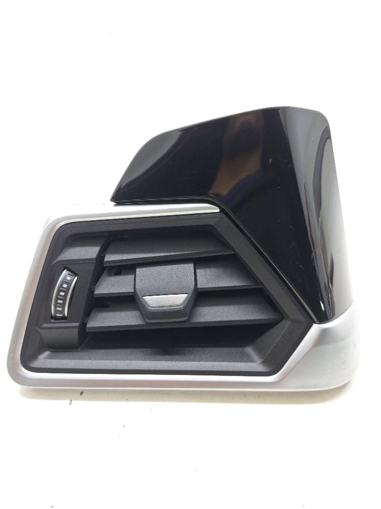 Difusor Ar Esquerdo Bmw 320i G20 2.0 2019 2020 6848617