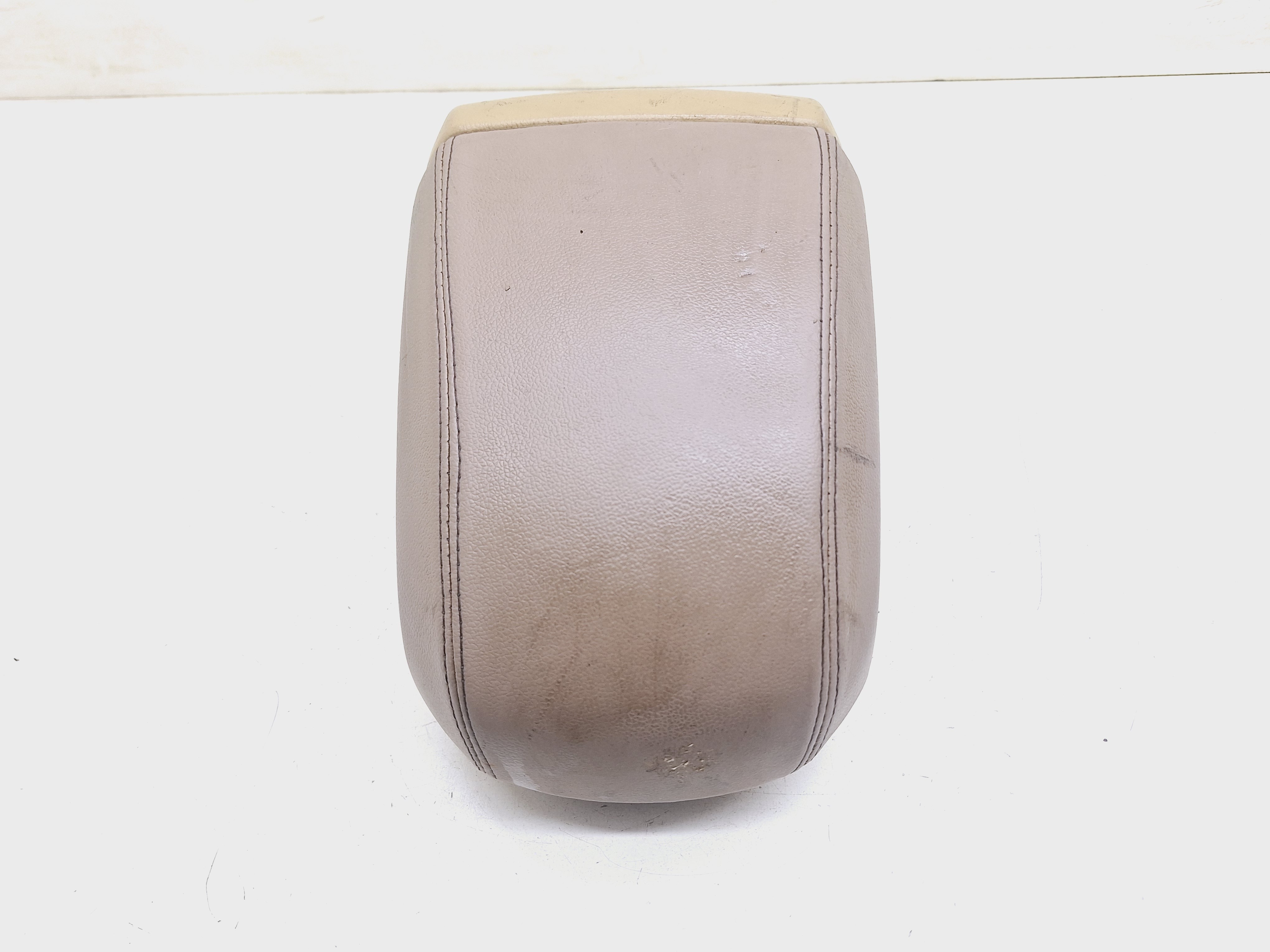 Apoio Braço Console Central Gm Captiva 2.4 2009/ 2010 Caramelo