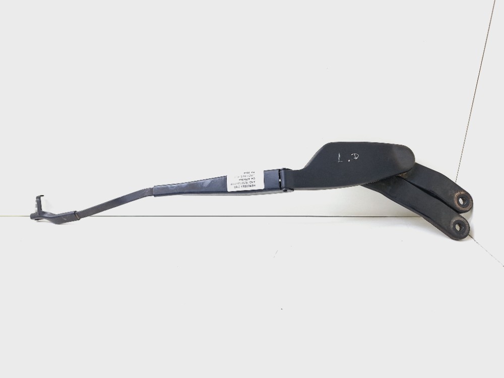 Braço Direito Limpador Parabrisa Mercedes C180 1.6 2010  Direito