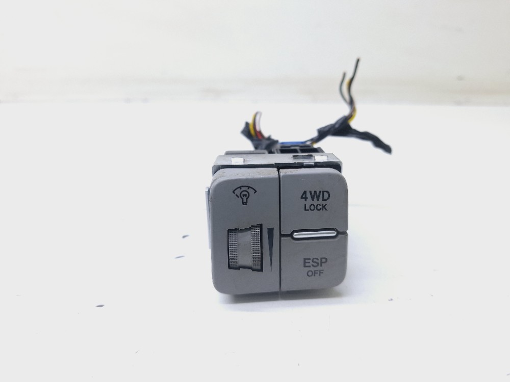 Botão Comando Farol Controle Tração Hyundai Veracruz V6 2012