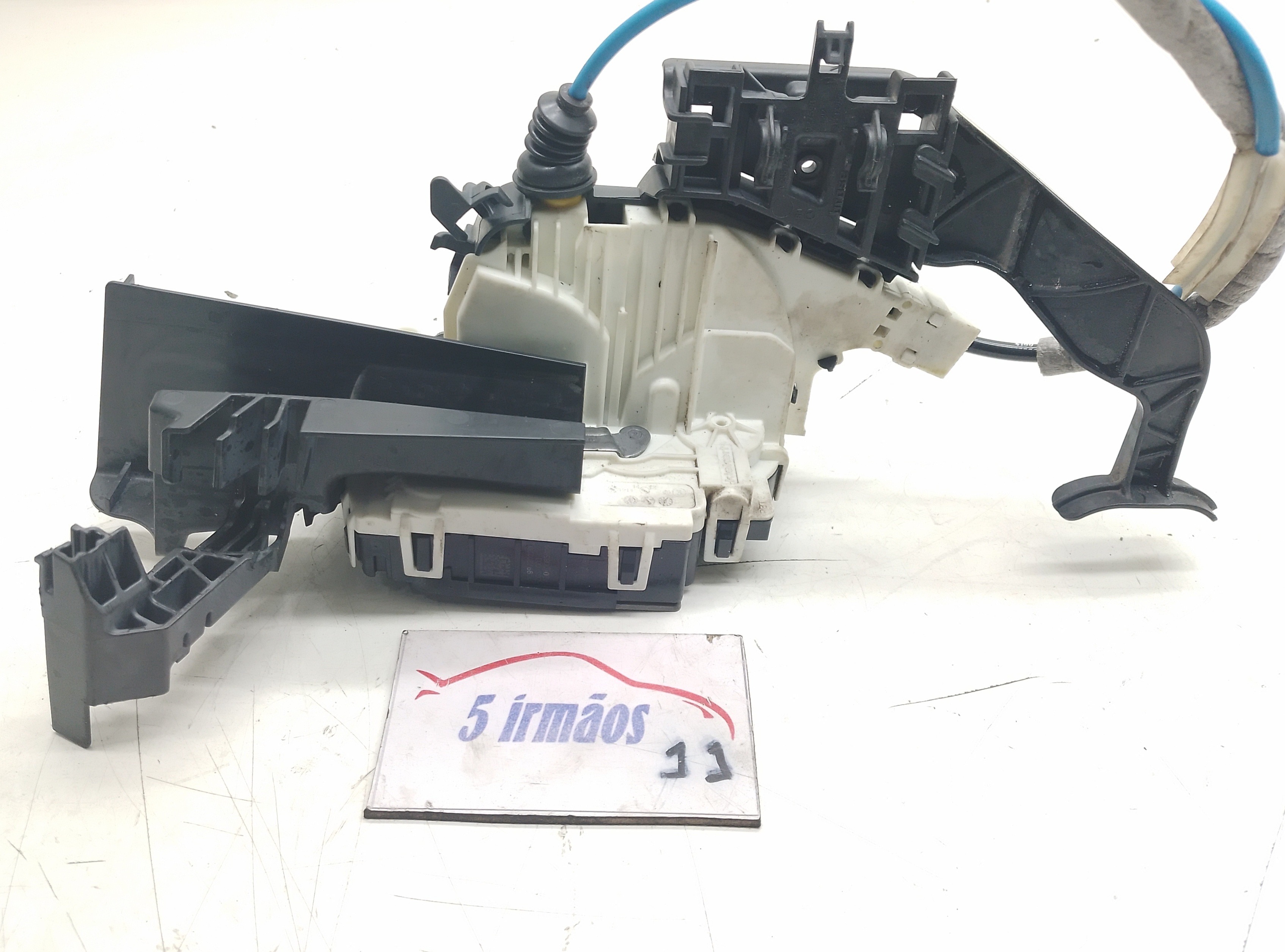 Fechadura Porta Dianteira Direita Mercedes B200 1.6 2017