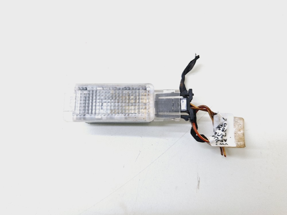 Luz Cortesia Porta Luvas Volkswagen Tiguan 2.0 2013 2014