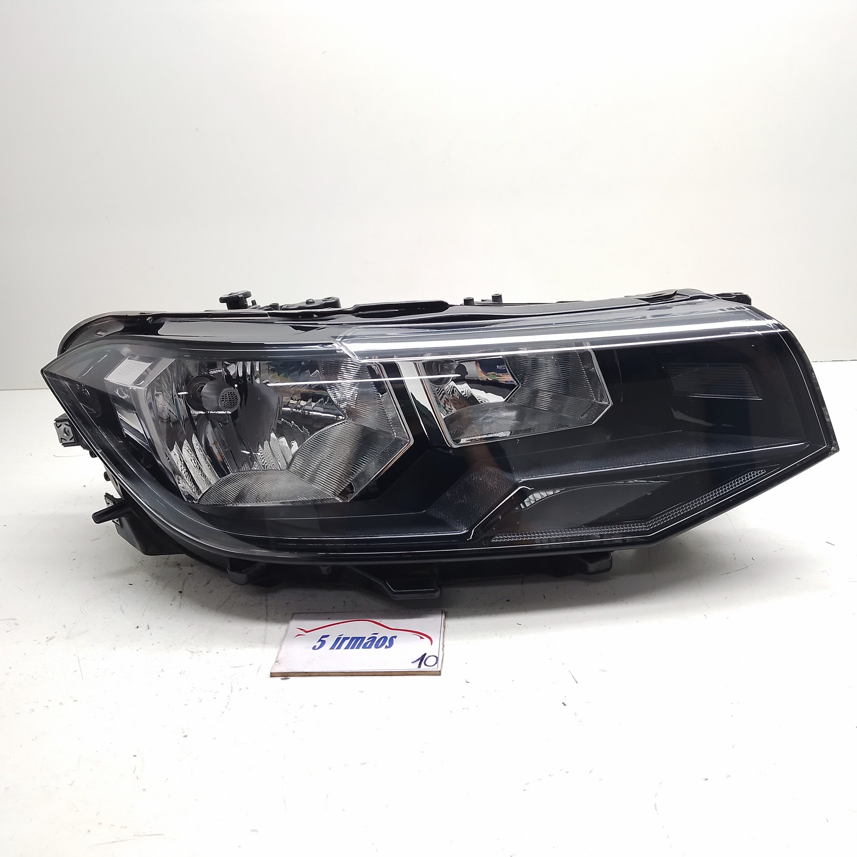Farol Direito Vw Tcross Tsi 1.0 2022 / 2023 N2gp941006e Direito