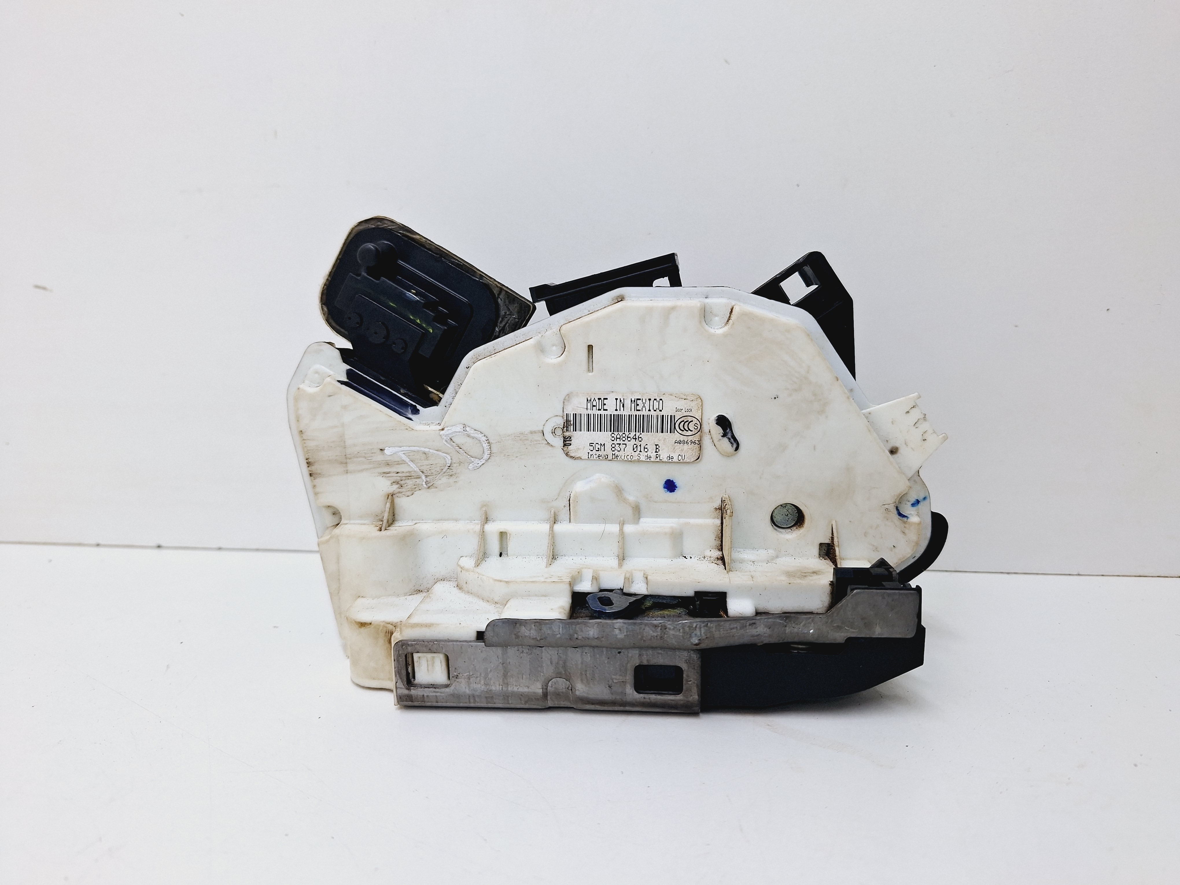 Fechadura Porta Dianteira Direita Vw Golf Gti 2.0 2019