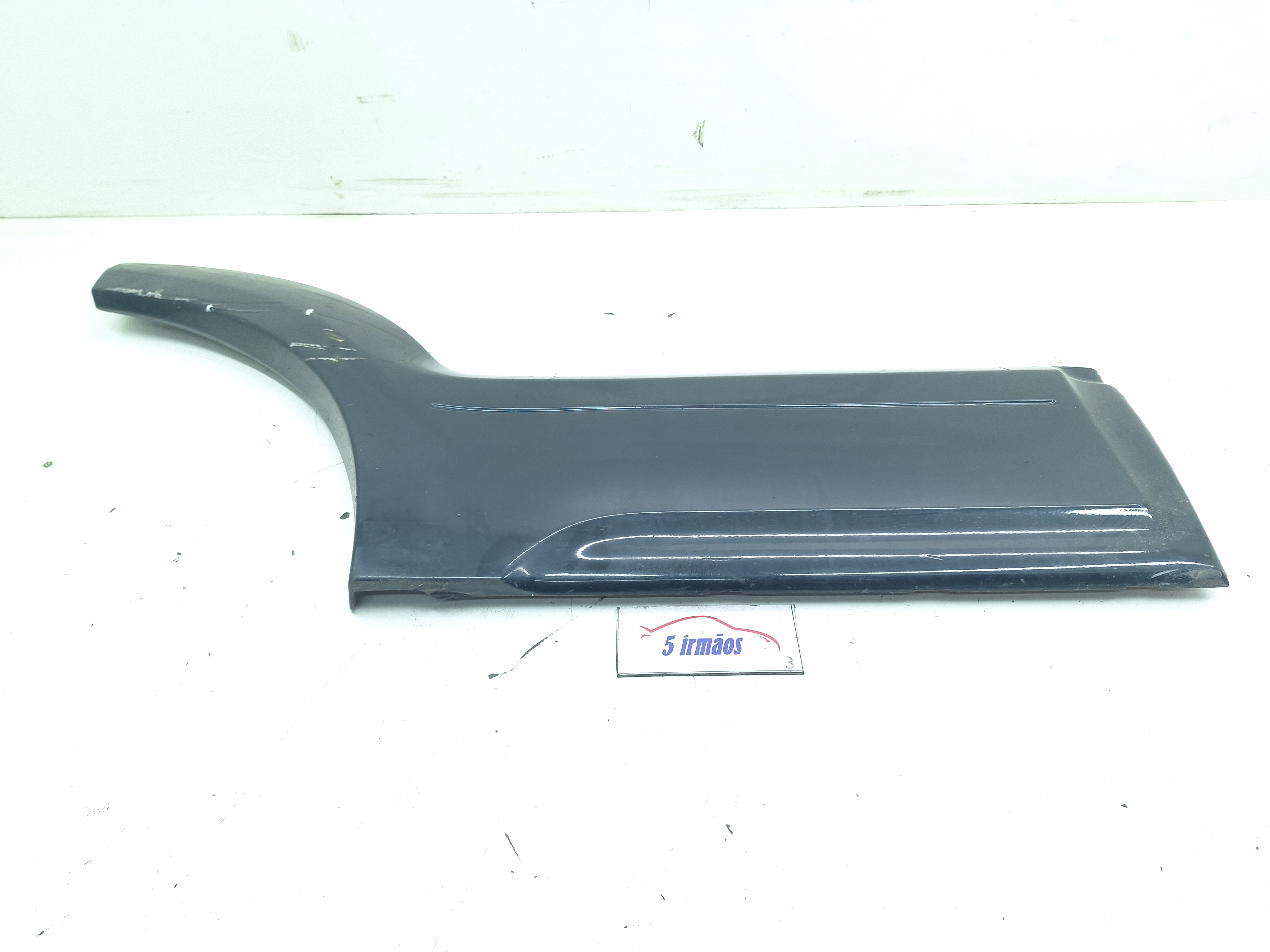 Acabamento Porta Traseira Direita Kia Sorento 3.5 2007