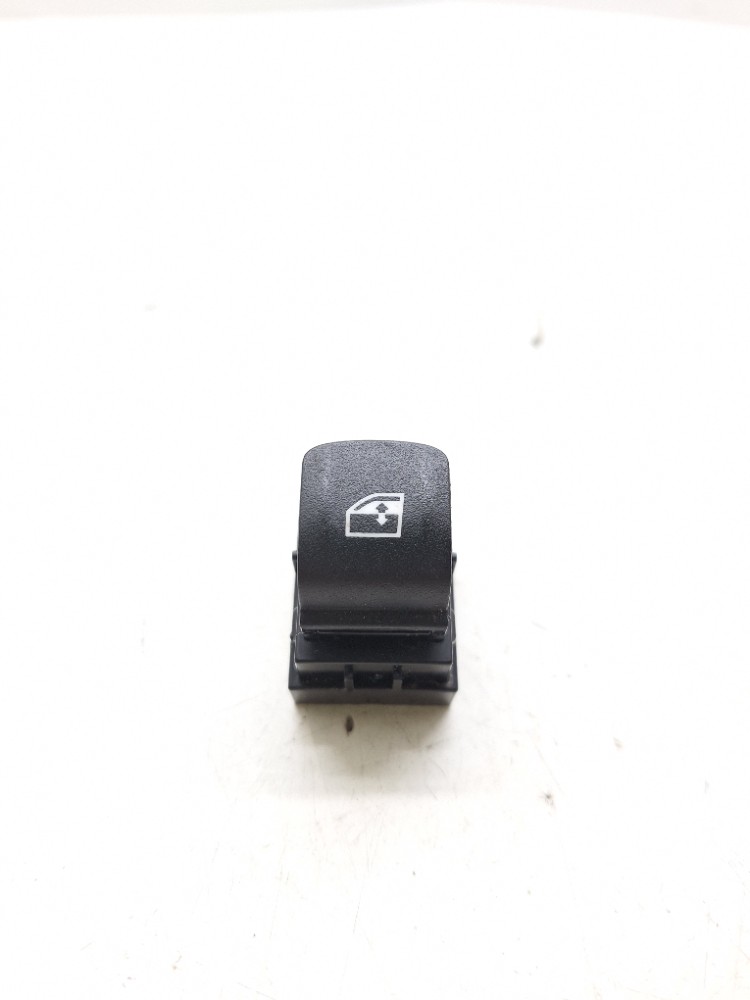 Botão Vidro Traseiro esquerdo Bmw 320i 2.0 2020 7950756