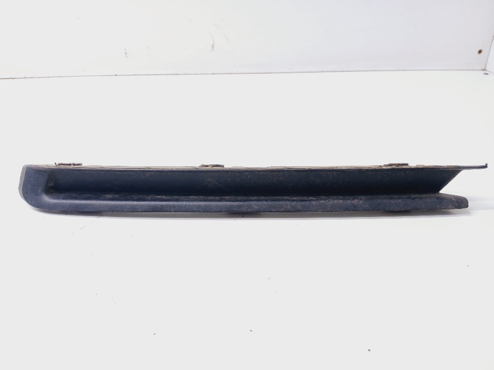 Moldura Inferior Farol Milha Direito Vw Jetta Tsi 1.4 2017