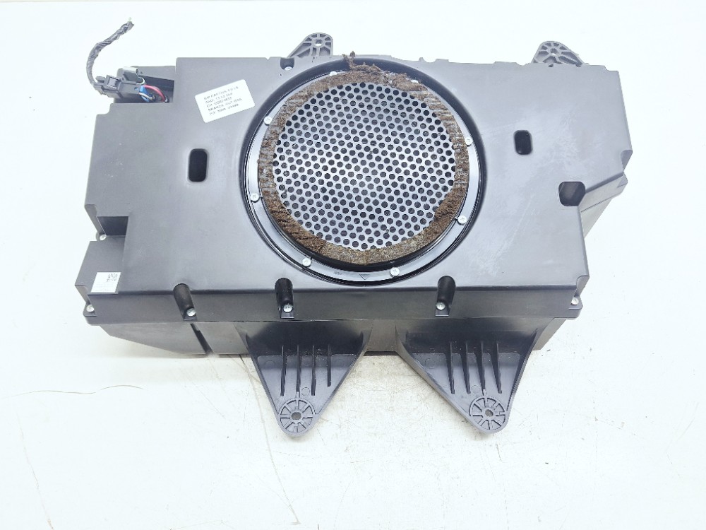 Alto Falante Subwoofer Chevrolet Captiva 3.0 2013 96673609