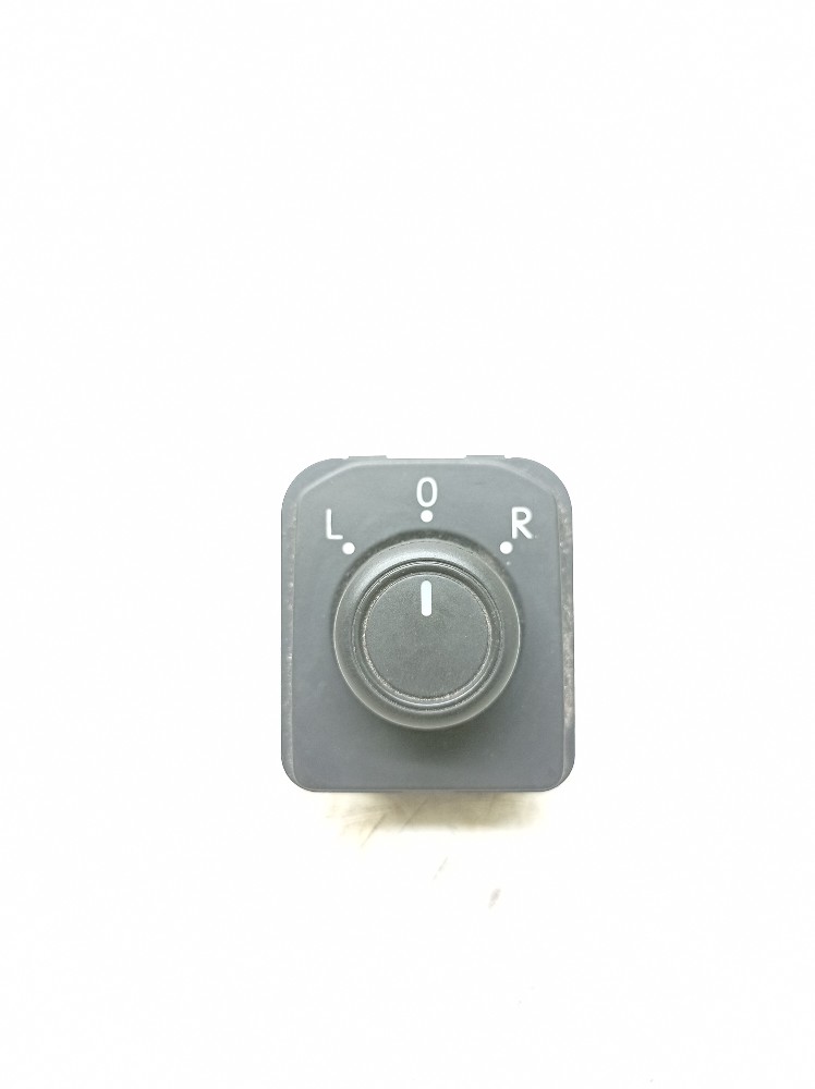 Botão Ajuste Retrovisor Vw Jetta 1.4 2018 2019 3cn959565