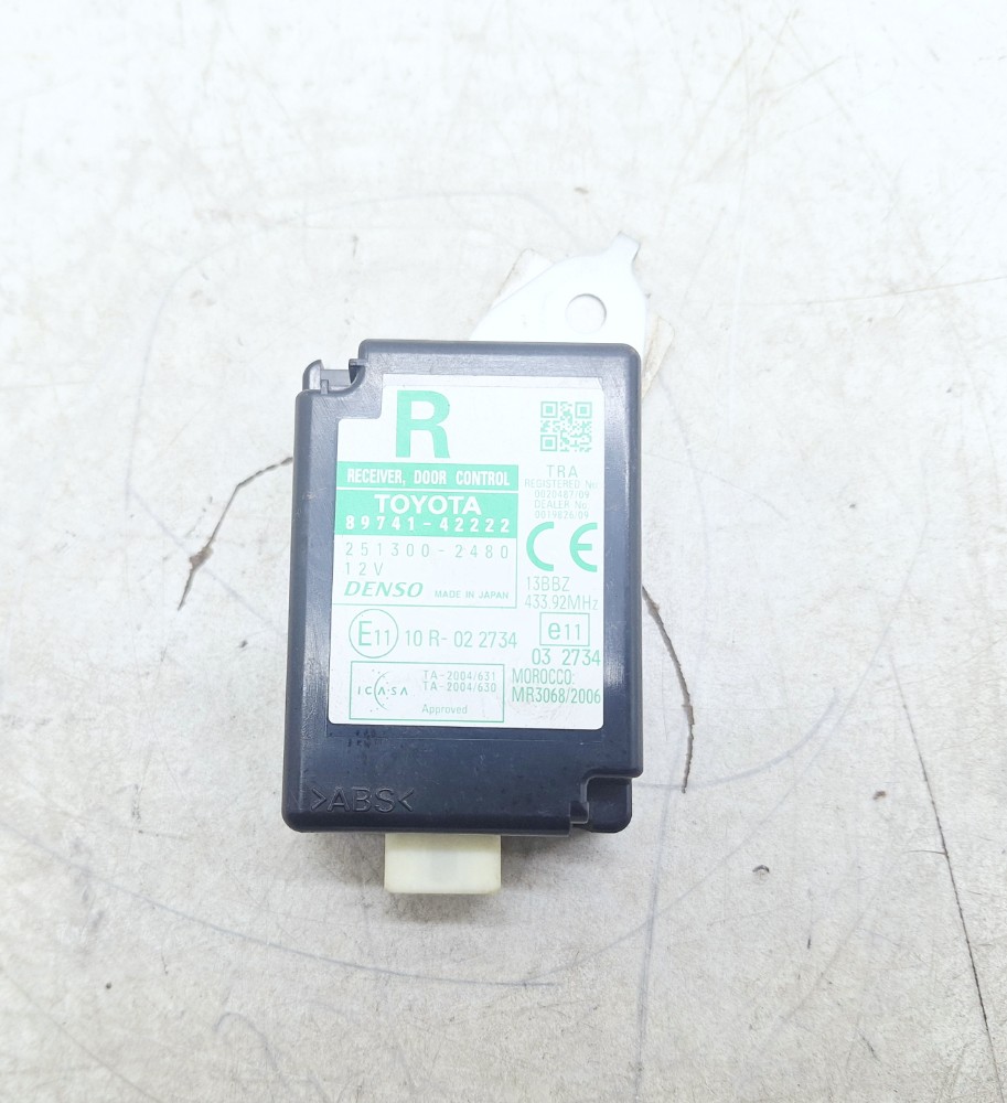 Módulo Conforto Trava Toyota Rav4 2.4 2010 8974142222