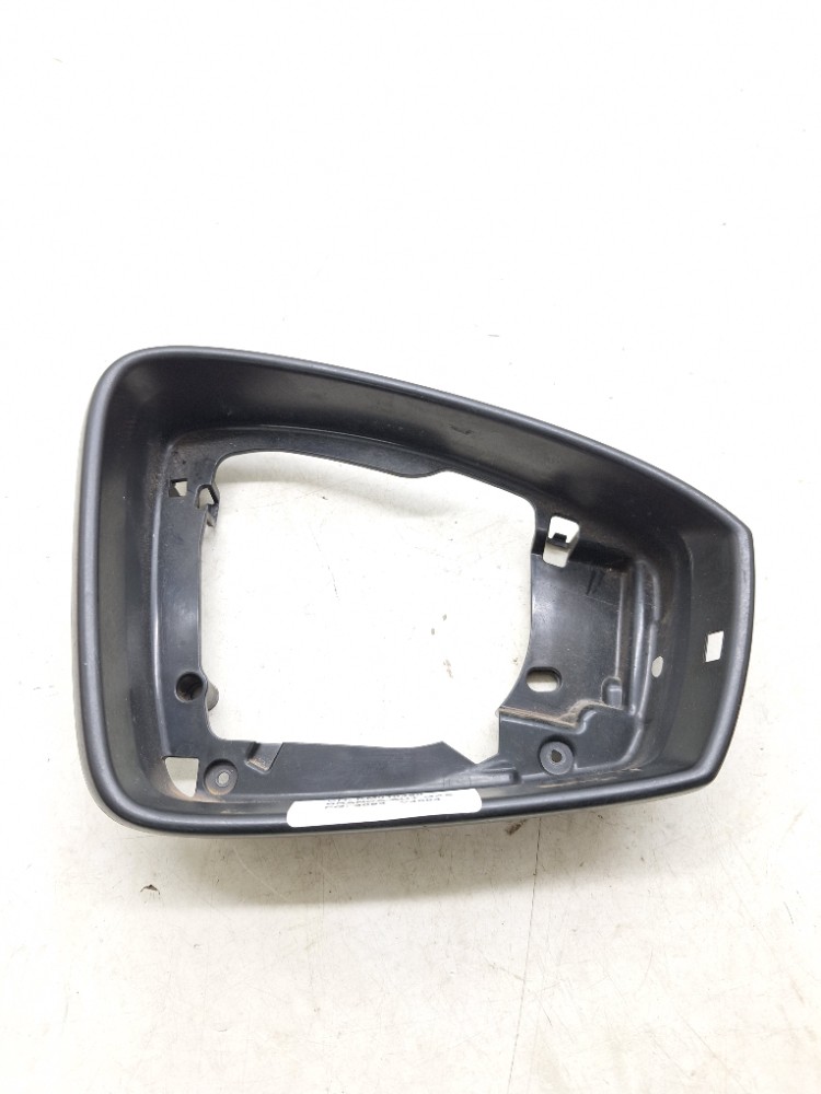 Acabamento Retrovisor direito Vw Tiguan Tsi 2.0 2018 2019