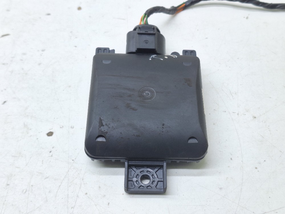 Modulo Ponto Cego Traseiro Direito Vw Trcoss Tsi 1.4t 2024
