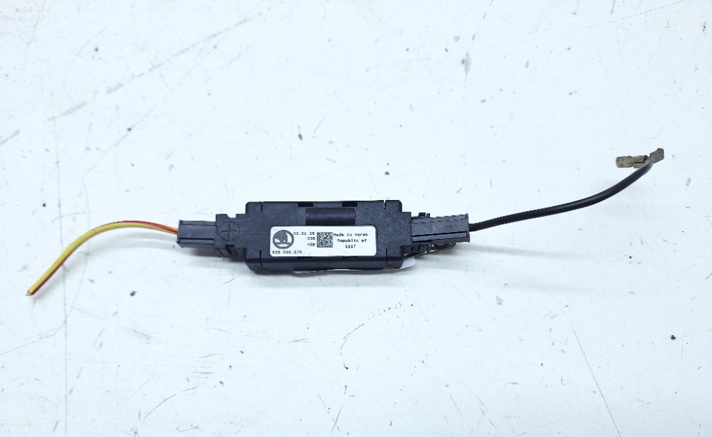 Módulo Amplificador Antena Vw Jetta 2.0 2019 5e5035570