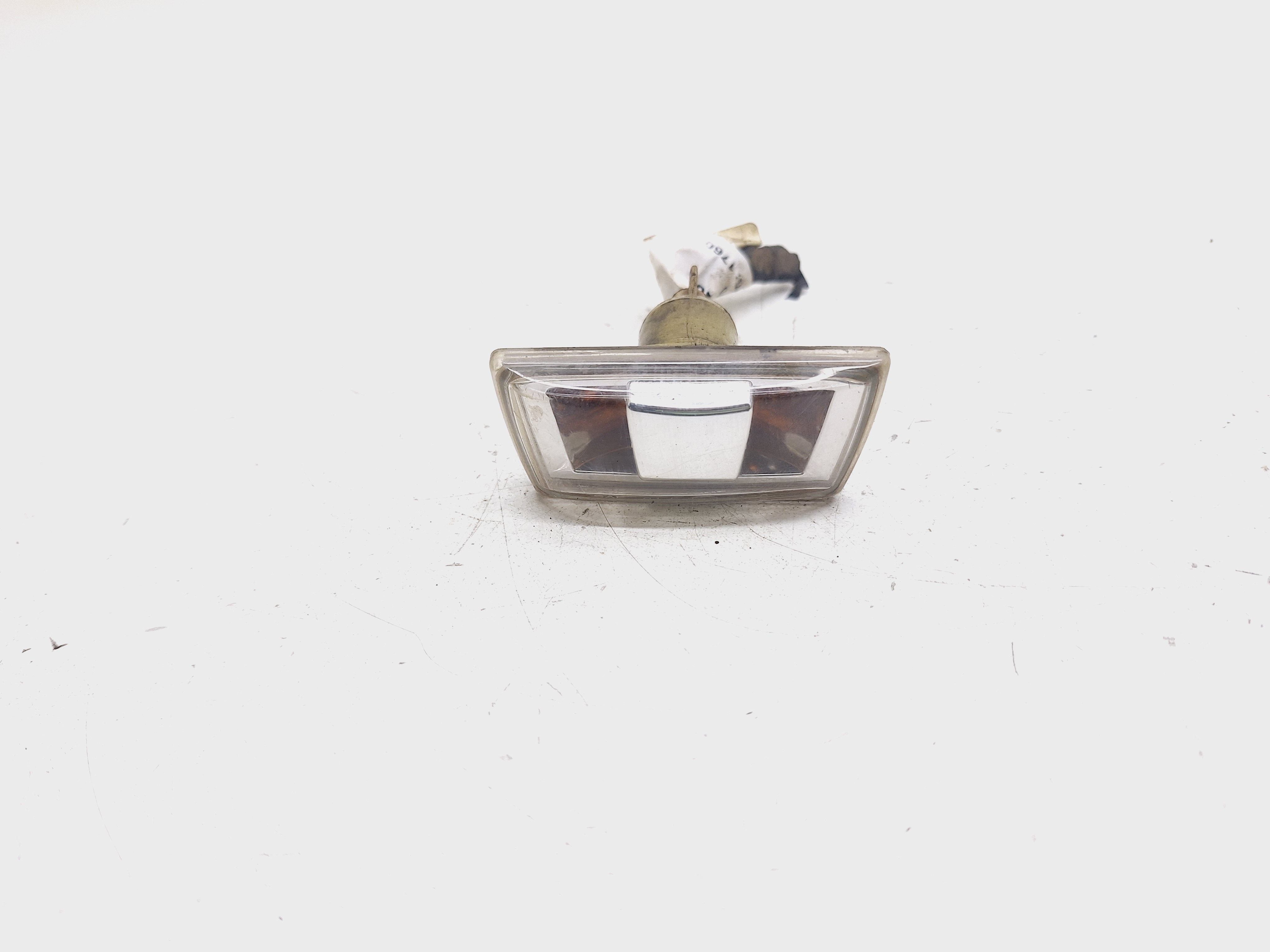 Luz Pisca Direito Chevrolet Cruze 1.8 2011 2012 13252455 Branco