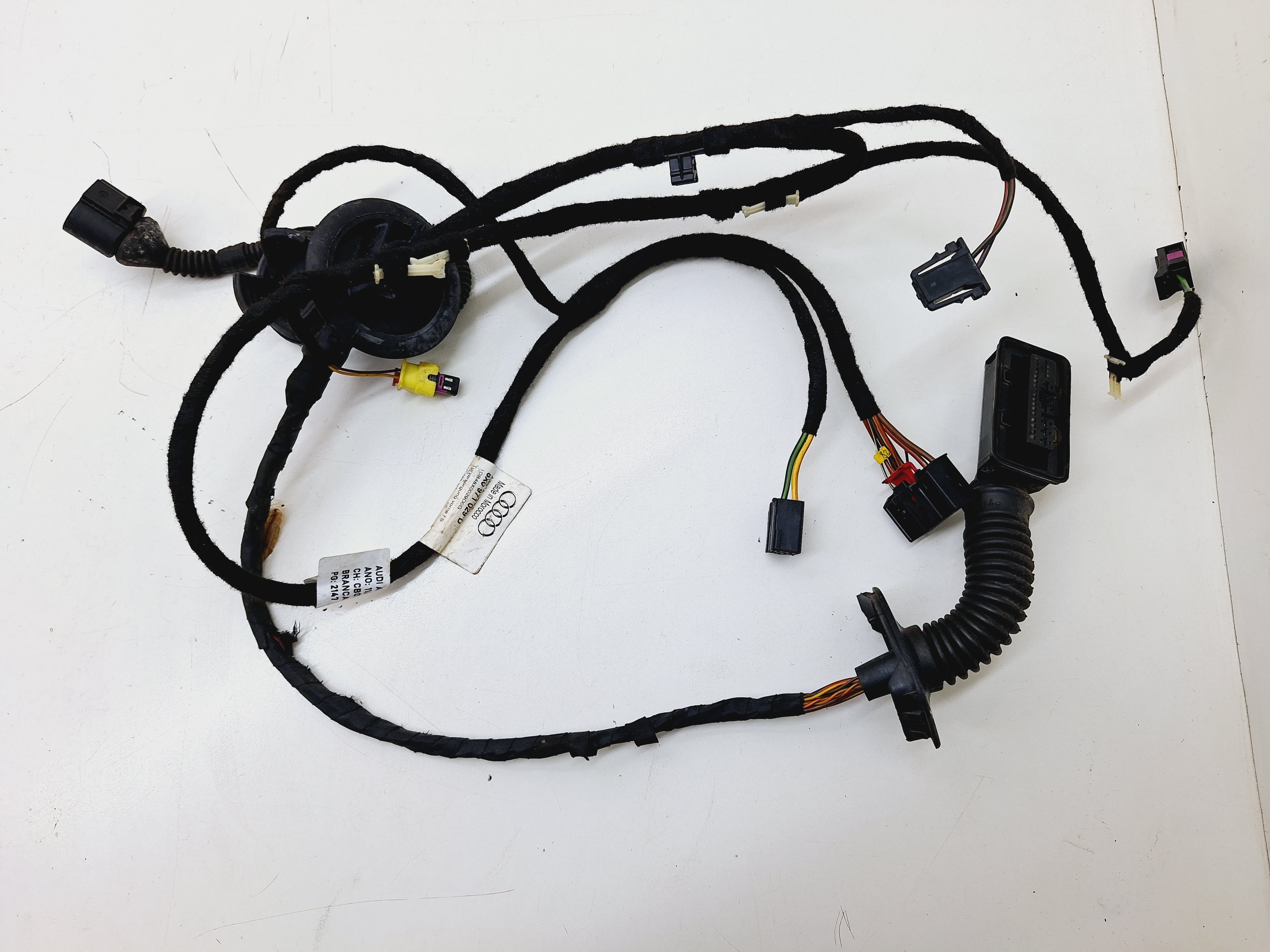 Chicote Porta Dianteira Esquerda Audi A1 1.4 Tfsi 2011/2012