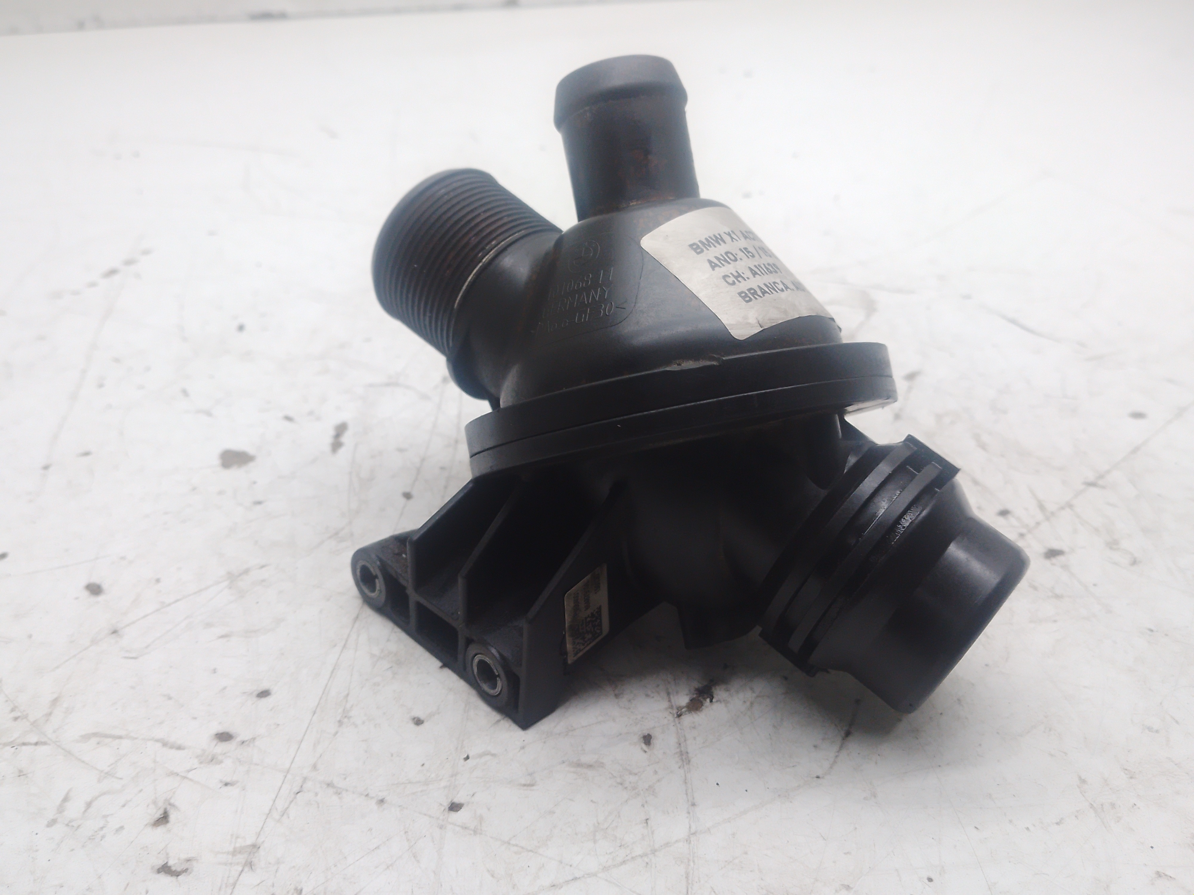 Carcaça Válvula Termostatica Bmw X1 Active 2.0 2015 10106811