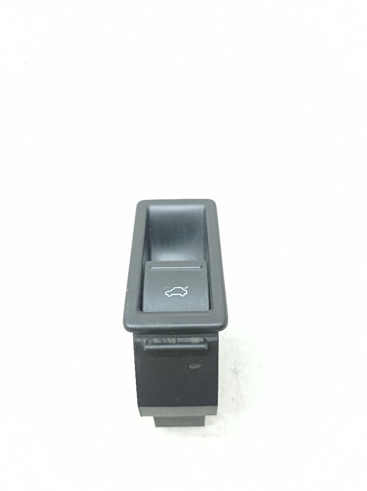 Botão Abertura Tampa Traseira Vw Jetta Tsi 2.0 2013 2014