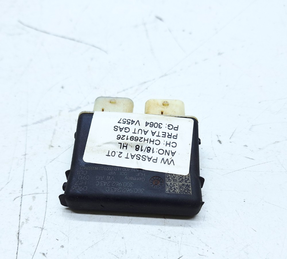 Módulo Abertura Porta Malas Vw Passat 2.0 2018 3g0962243c
