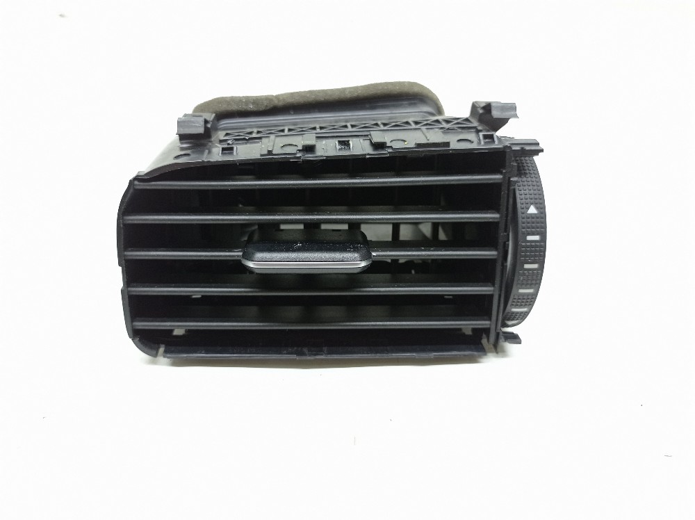 Difusor Ar Esquerdo Vw Jetta Tsi 2.0 2016 5c6819703b