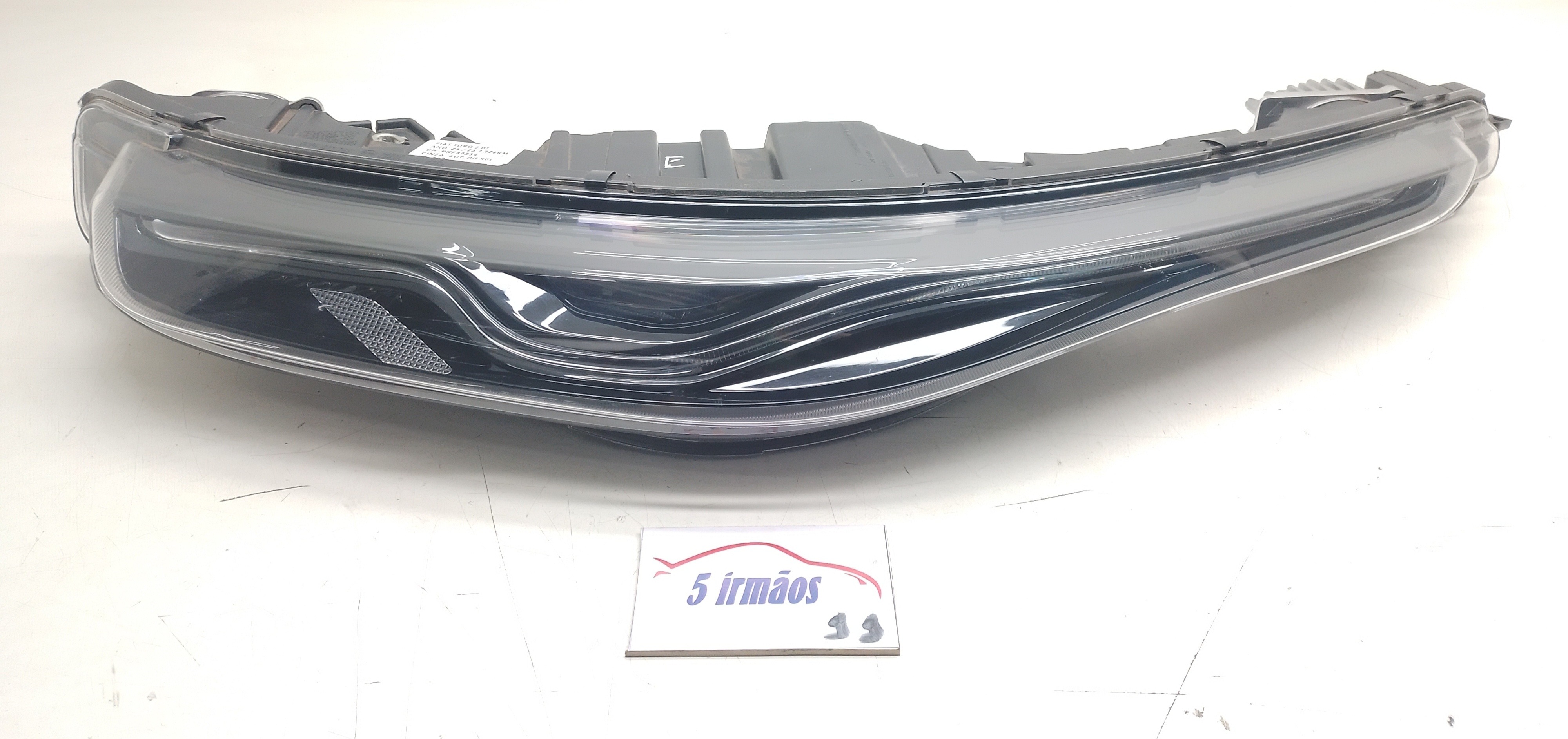 Farol Led Superior Esquerdo Fiat Toro 2.0 2023 Nºe1314618  Esquerdo