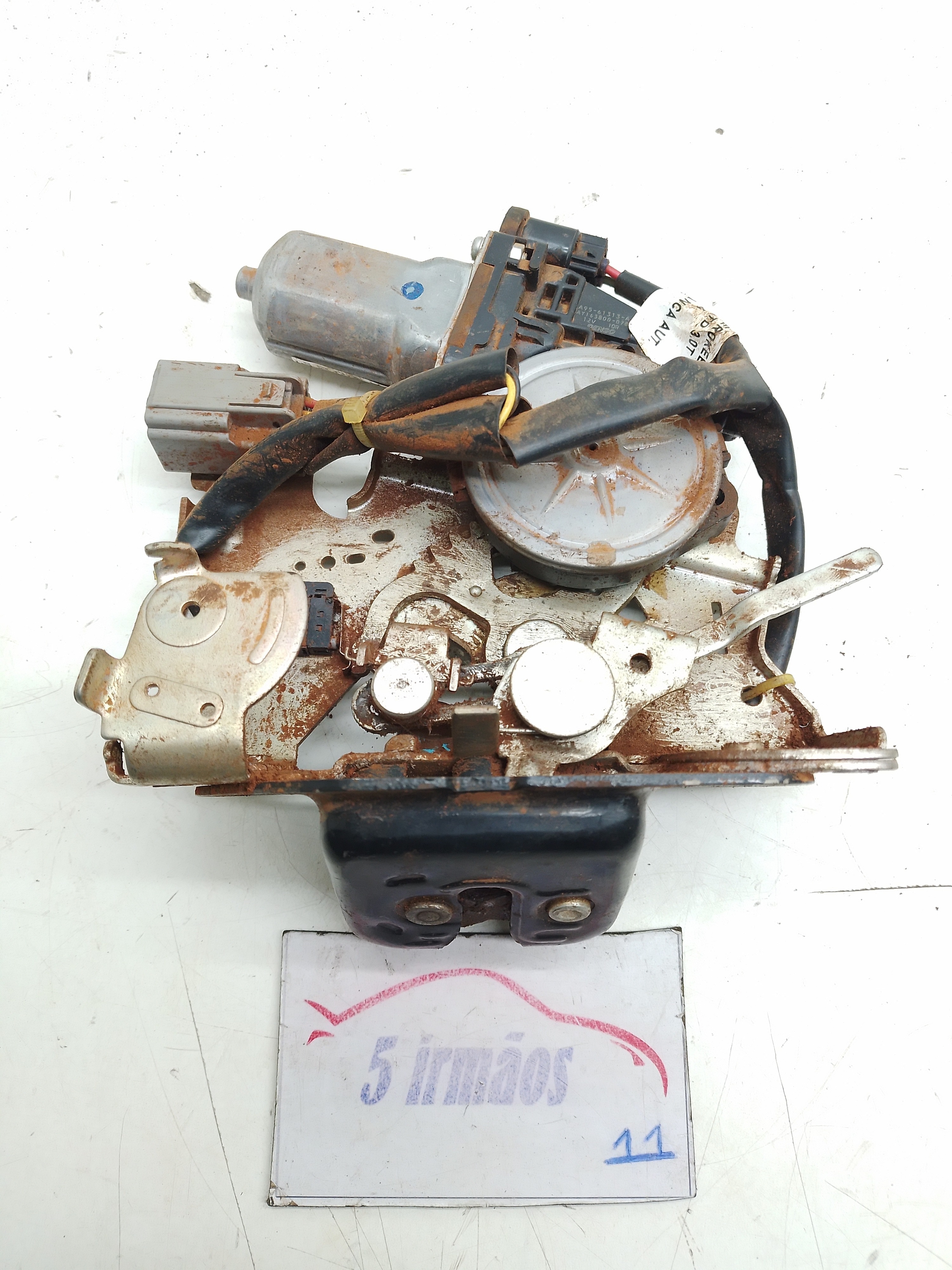 Fechadura Tampa Traseira Jeep Grand Cherokee 3.0 2014 / 2015