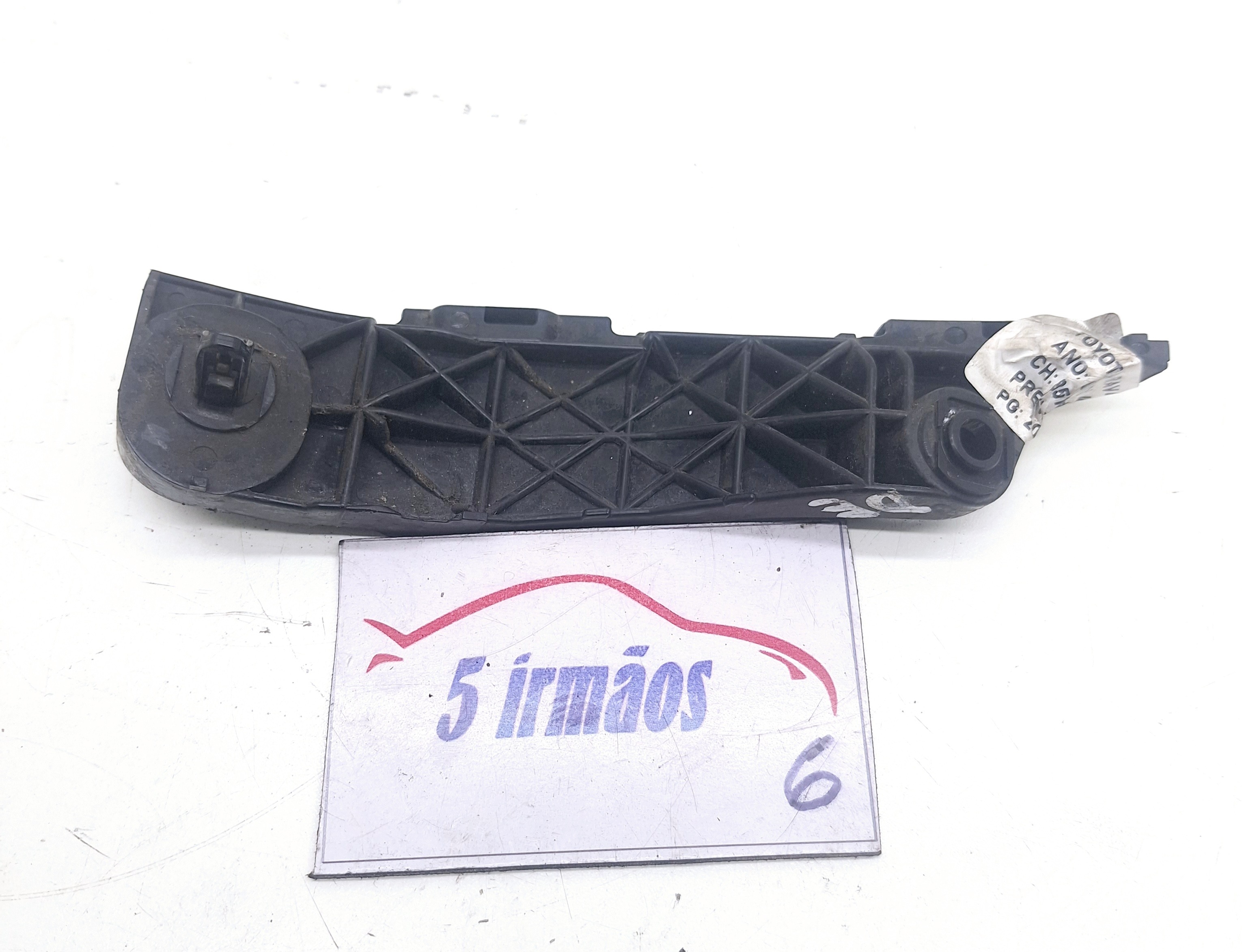 Suporte Guia Parachoque Dianteiro Esquerdo Rav4 2.4 Aut 2008