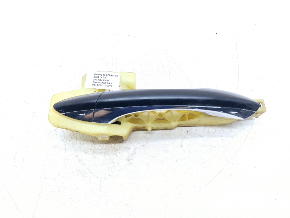 Maçaneta Externa Traseira Esquerda Hyundai Azera 3.0 2015 Prateado Traseira