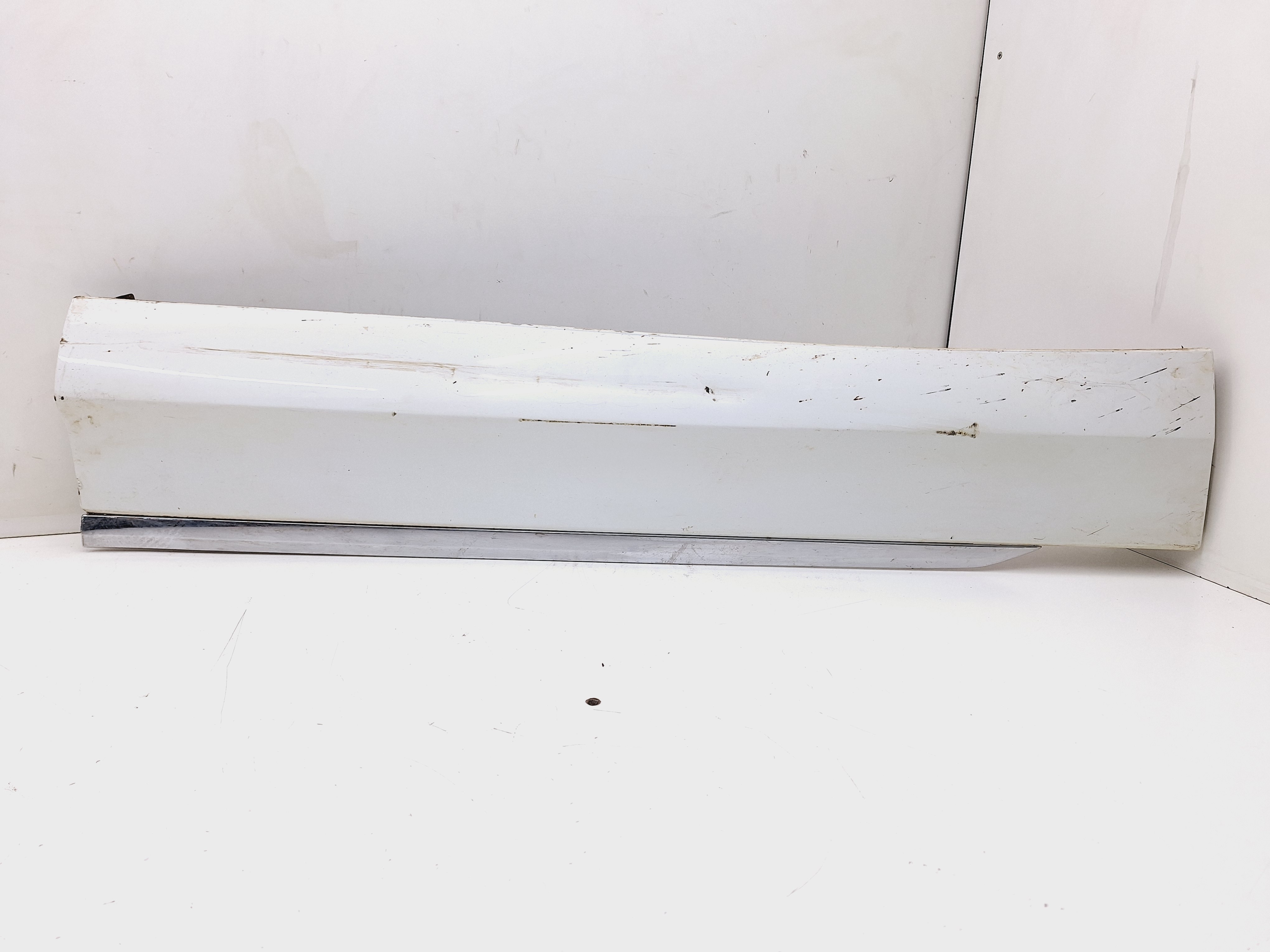 Acabamento Porta Dianteira Esquerda  Vw Tiguan 2.0 2019