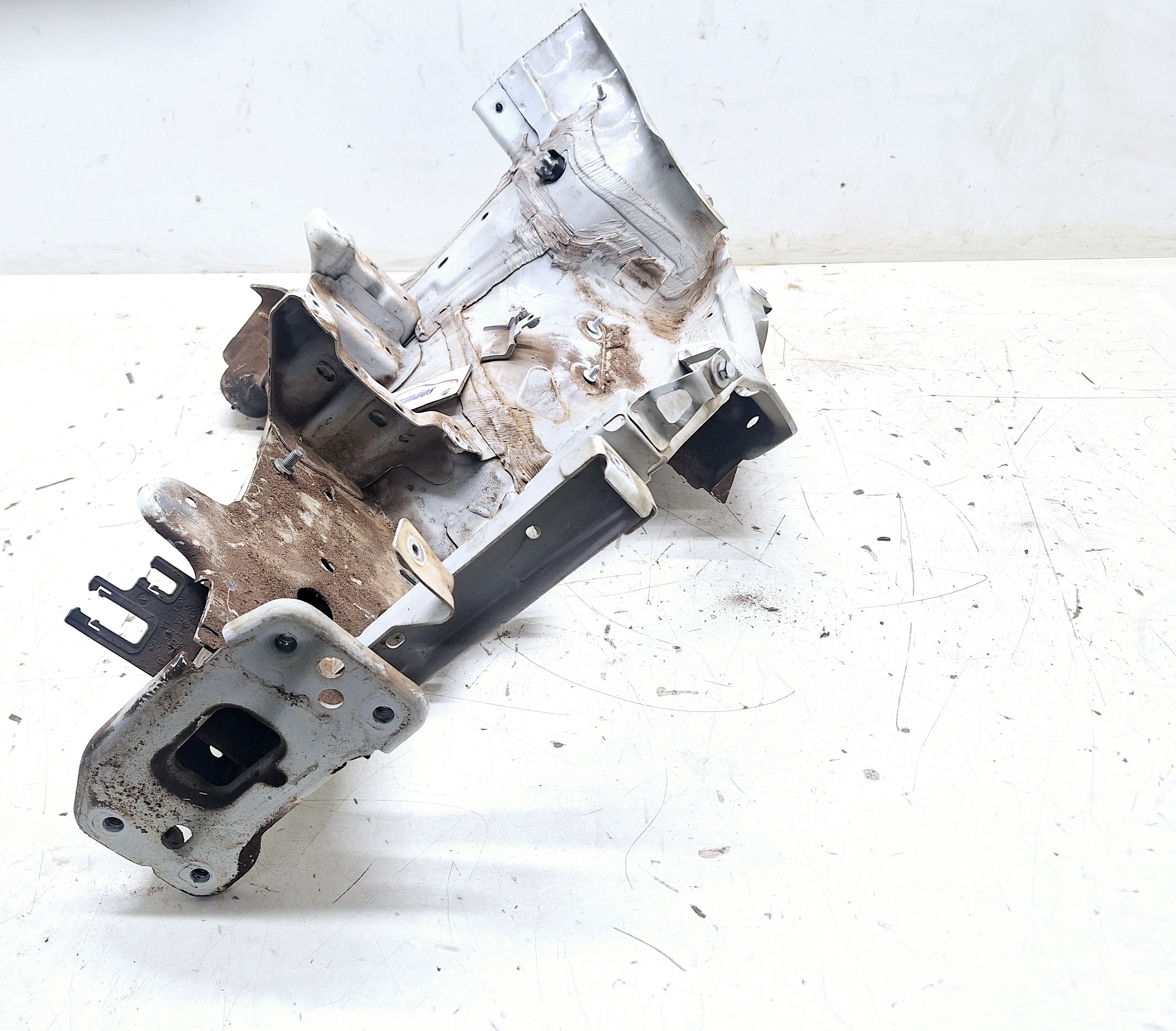 Longarina Esquerdo Vw Fusca Tsi 2.0 Turbo Aut 2013/2014