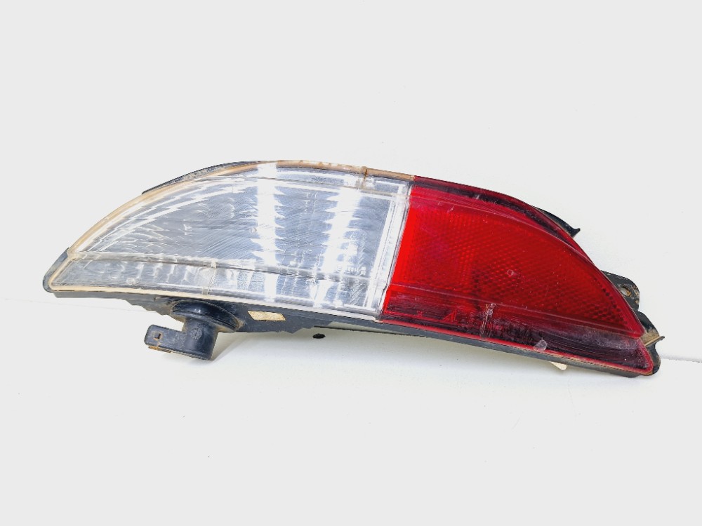 Refletor Olho Gato Traseiro Esquerdo Fiat Toro 2.0 2021 2022 Vermelho E Prata