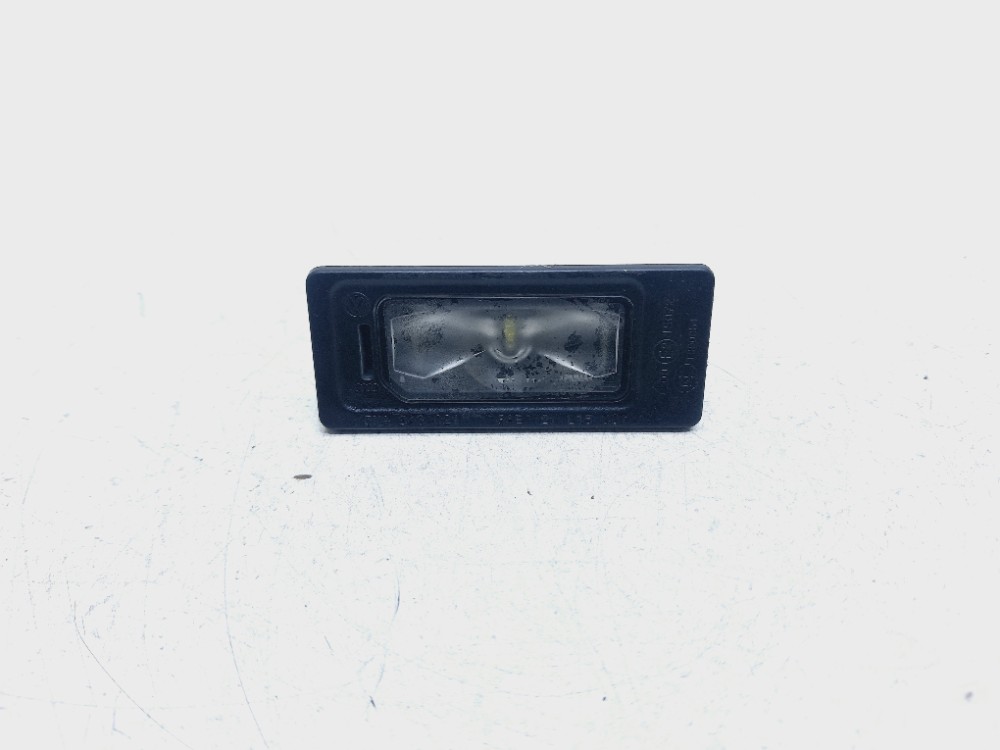 Luz Placa Vw Jetta Gli 2.0 2018 2019 5na943021