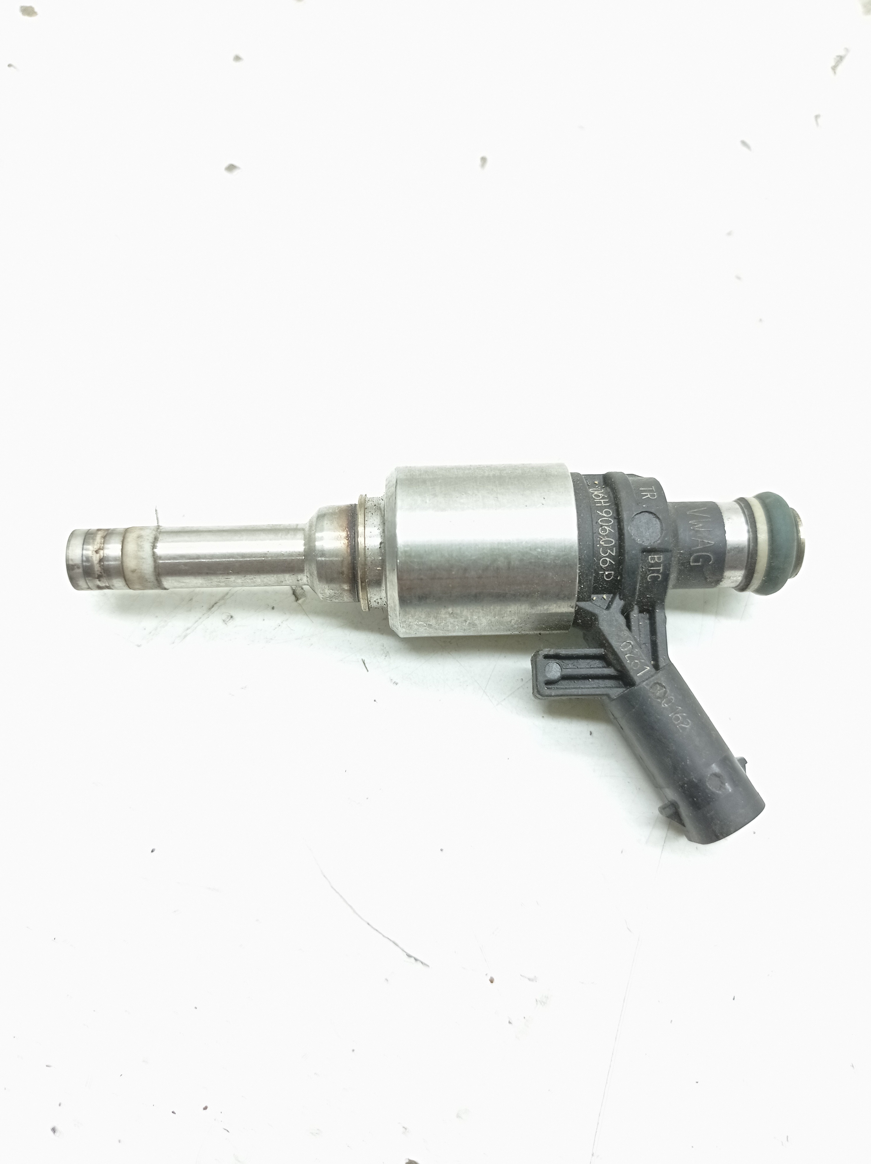Bico Injetor Audi Q3 Tfsi 2.0 2014 / 2015 Nº06h906036p