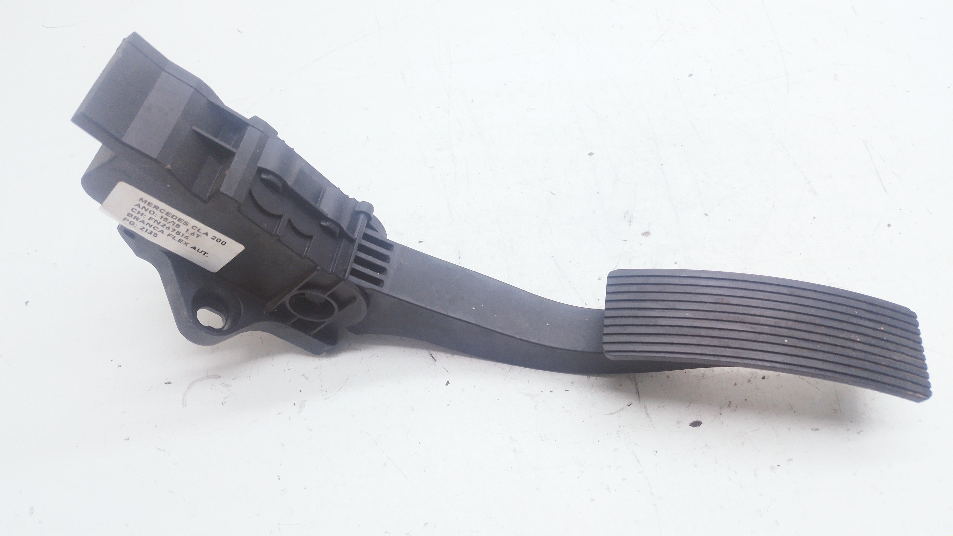 Pedal Acelerador Mercedes Cla200 1.6 2015 Nºa2463001404