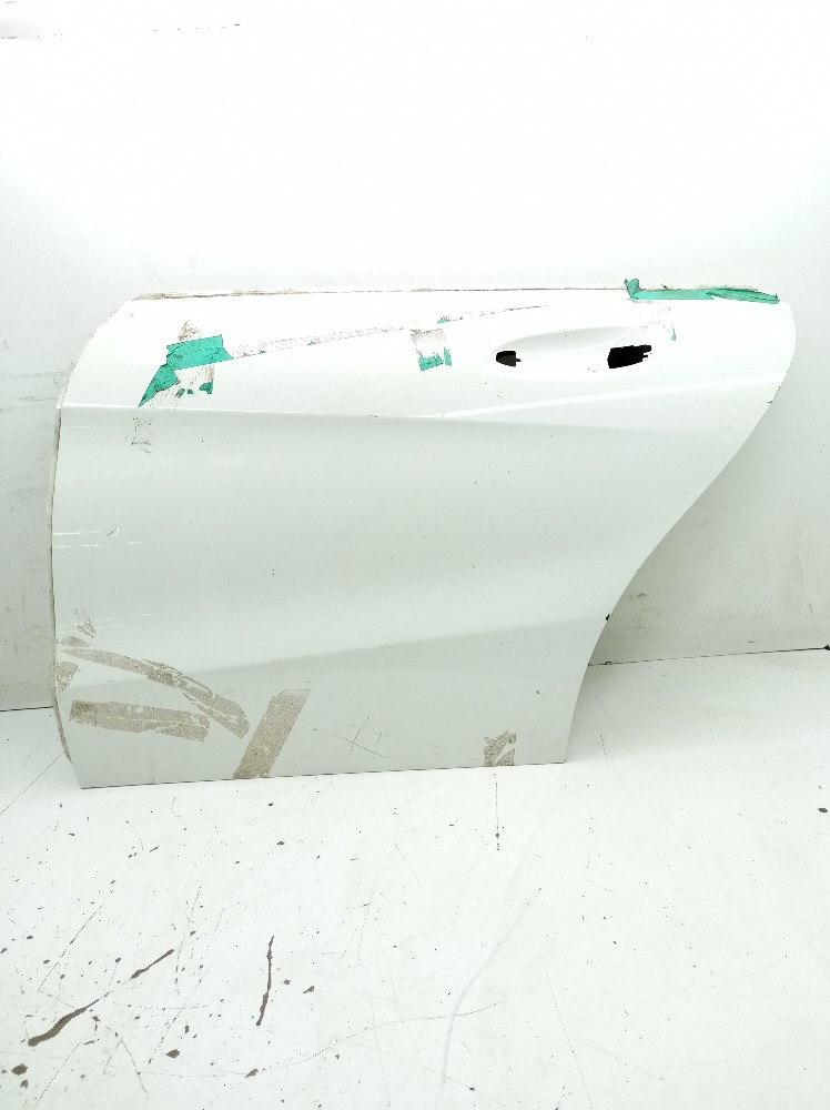 Porta Traseiro Esquerda Mercedes C180 1.6 2013 2014