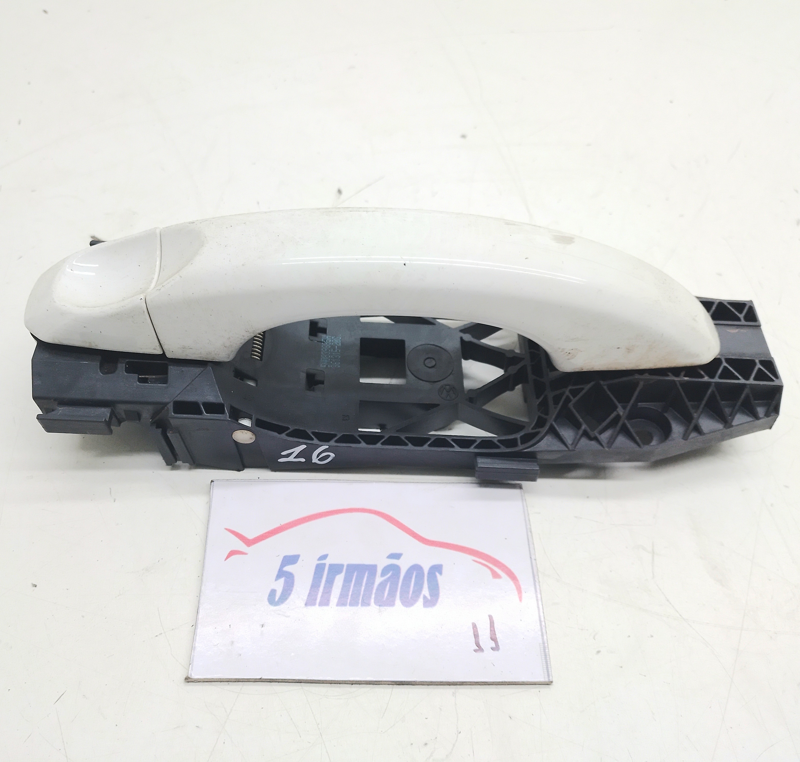 Maçaneta Externa Traseira Direita Vw Amarok 2.0 2016