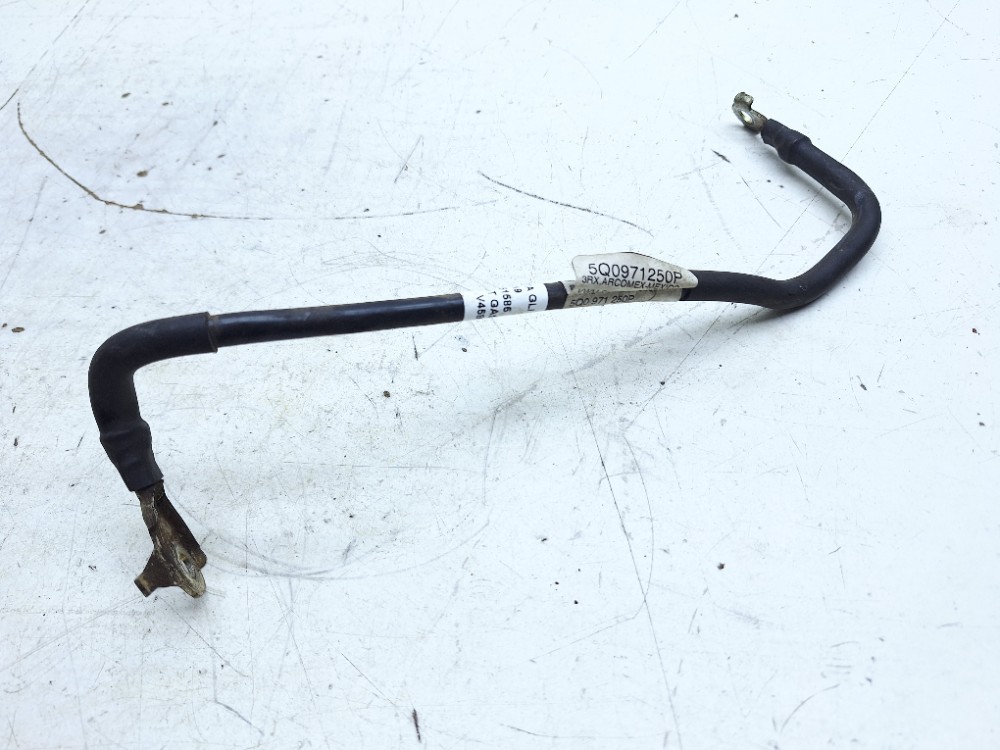 Cabo Negativo Bateria Vw Jetta Gli 2.0 2019 5q0971250p