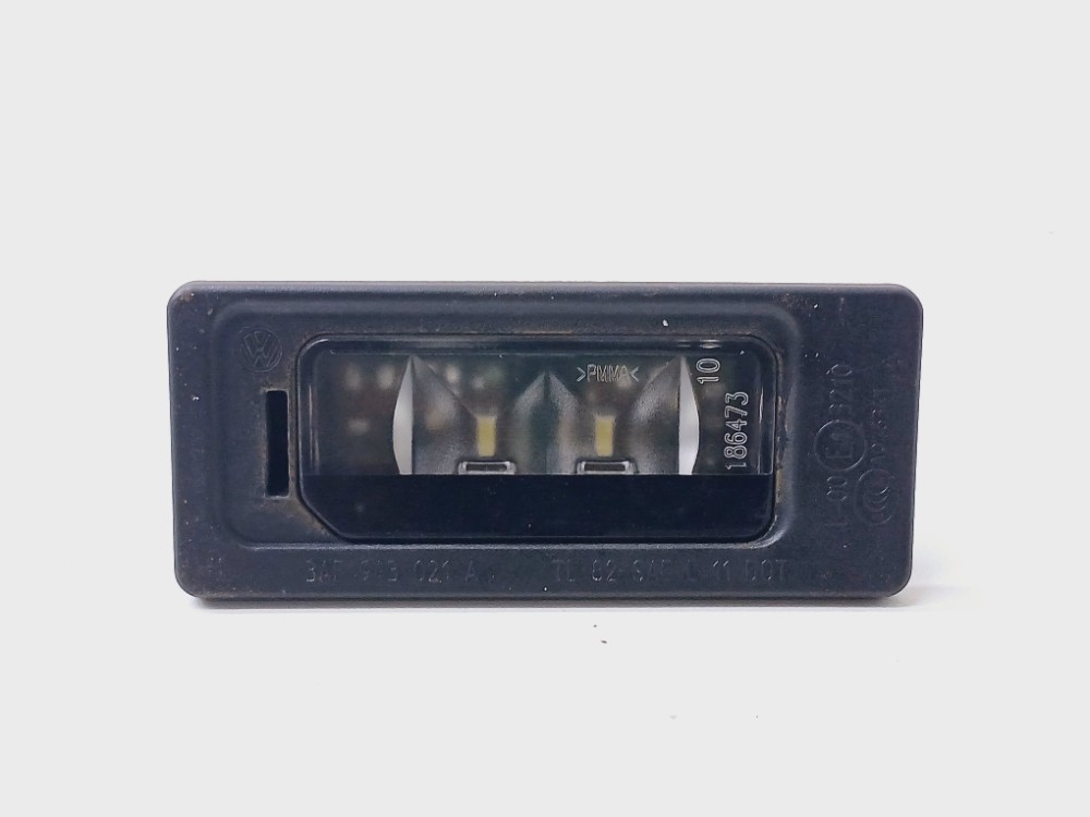 Lanterna Luz Placa Vw Jetta Tsi 1.4 2016 2017 3af943021a