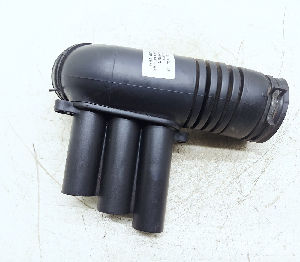 Mangueira Filtro Ar Vw Jetta Tsi 1.4 2018 04e129651c