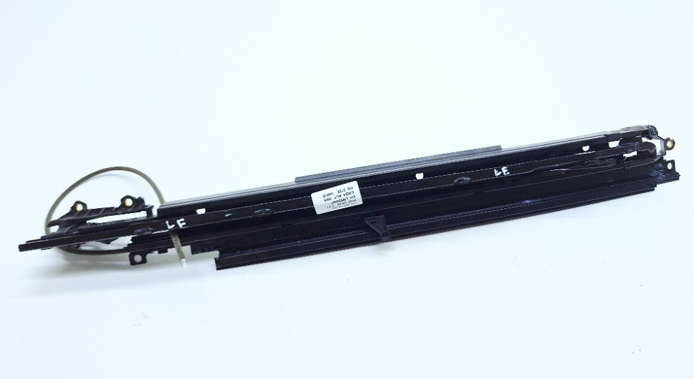 Trilho Teto Solar Esquerdo Vw Jetta Gli 2.0 2020 30027800
