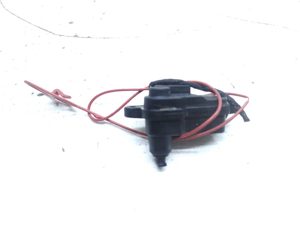 Motor Trava Portinhola Audi A3 Sedan 2.0 2016 8v0862153a