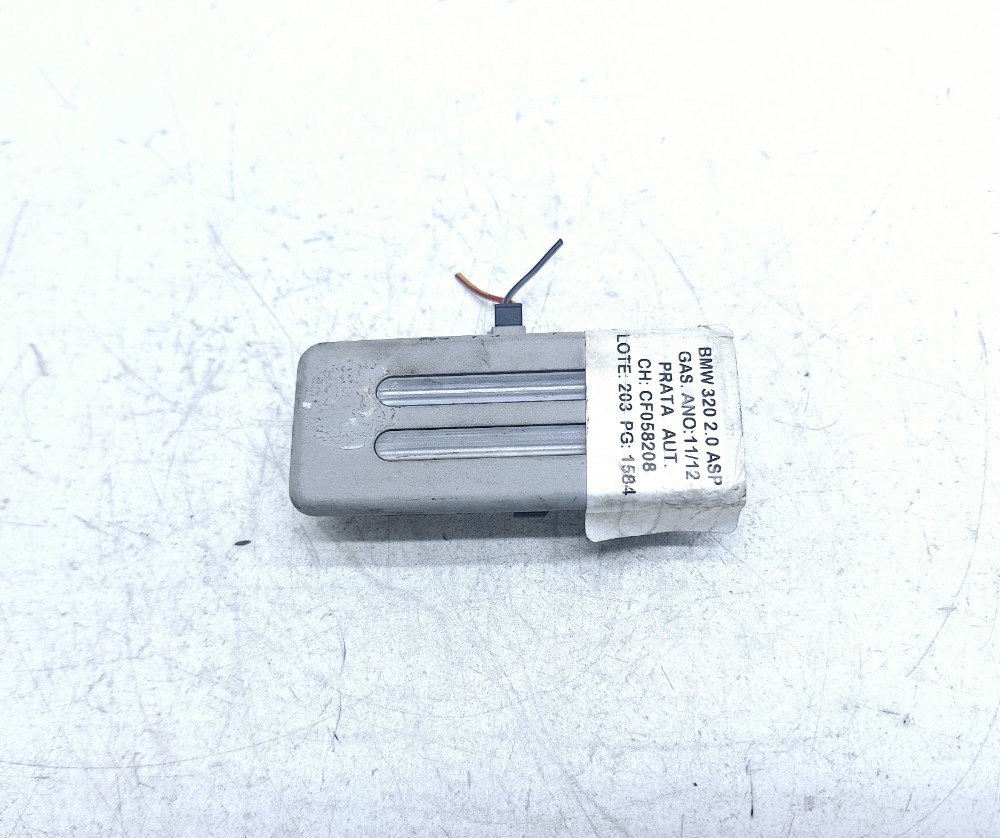 Luz Teto Cortesia Bmw 320i Asp 2.0 2011 2012