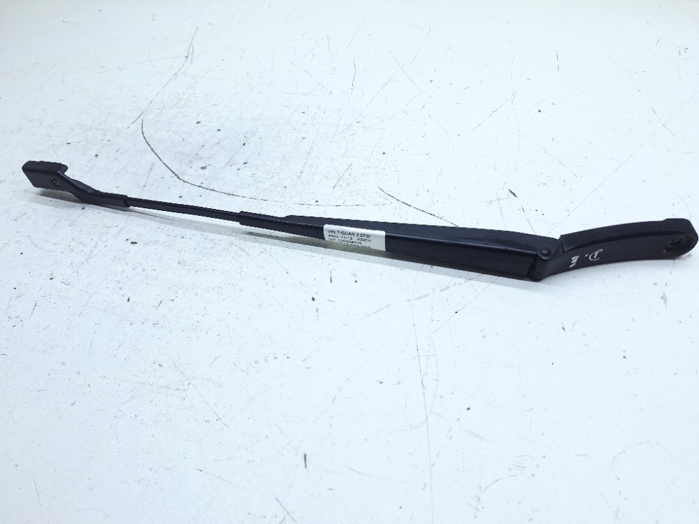 Braço Esquerdo Limpador Parabrisa Vw Tiguan Tsi 2.0 2012